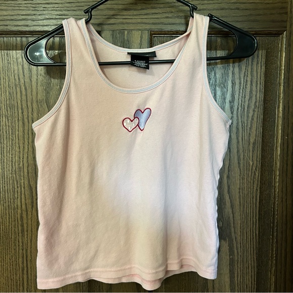 No Boundaries Light Pink Tank Top with Heart Design - Picture 1 of 3